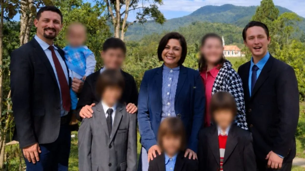Família Educação em casa