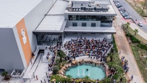 Mega igreja Lago Aeroporto