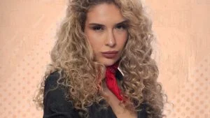 Stephanie eliminada a fazenda