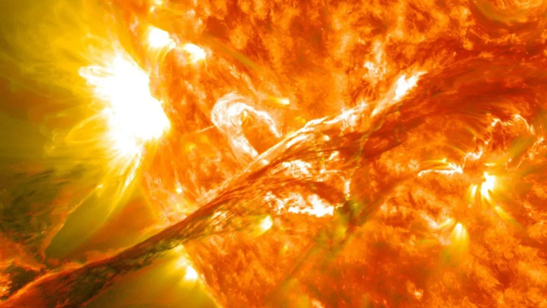 Tempestade solar Sol