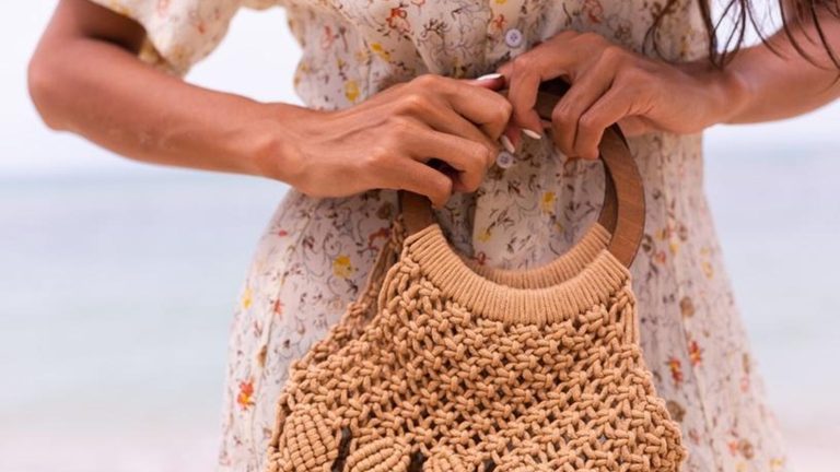 curso gratuito de crochê na Serra