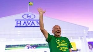 Luciano Hang Havan