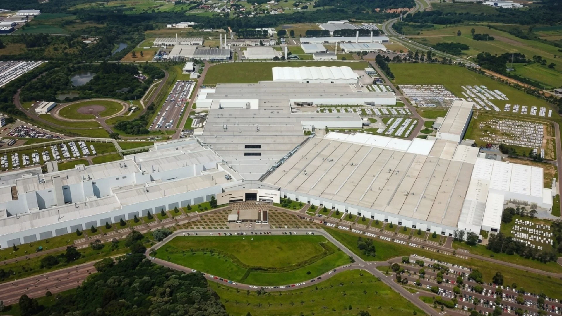 Montadora de luxo Fábrica Funcionários