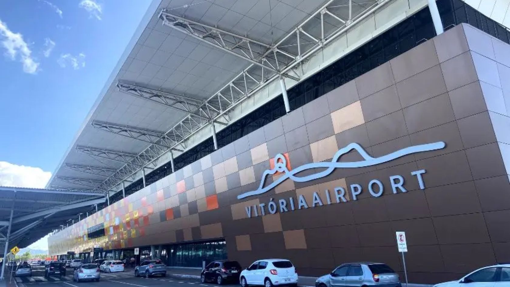 primeiro voo internacional do Aeroporto de Vitória